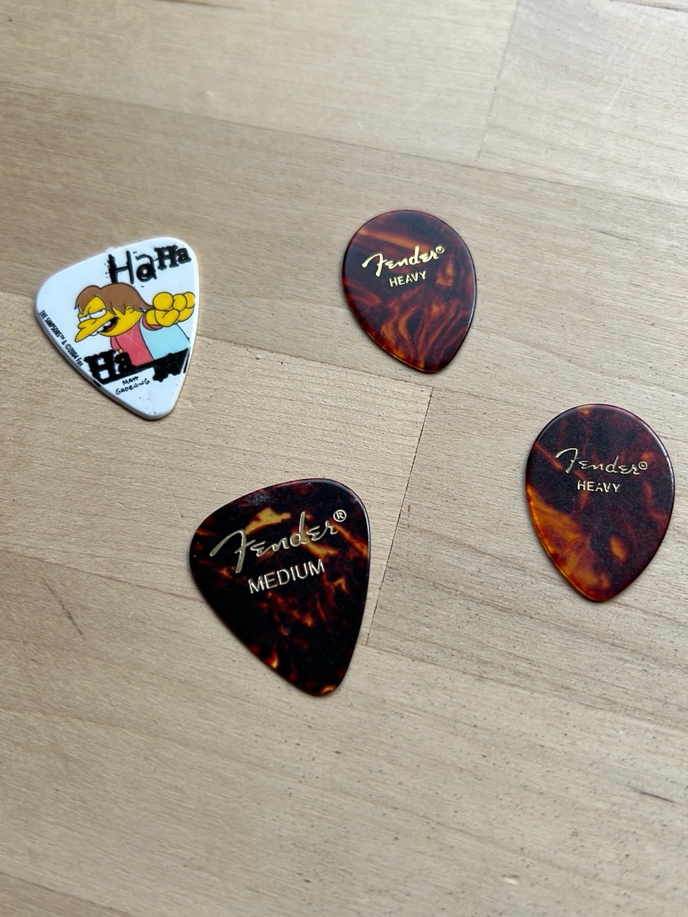 Fender & Grover Allman Simpson Bundle of 4 pcs Celluloid Guitar Picks